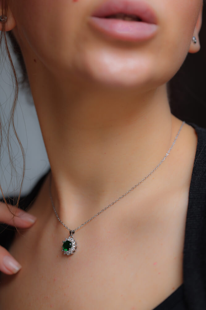 Green Diamond Necklace